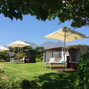 Gasthof Apricot Gardens